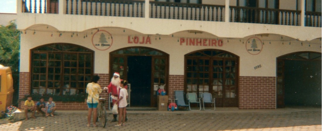 Lojas Pinheiro fachada antiga